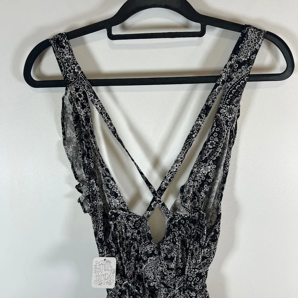 Free People Floral Paisley Ruffle Romper‎ Black White OB514093 Size 10 NWT